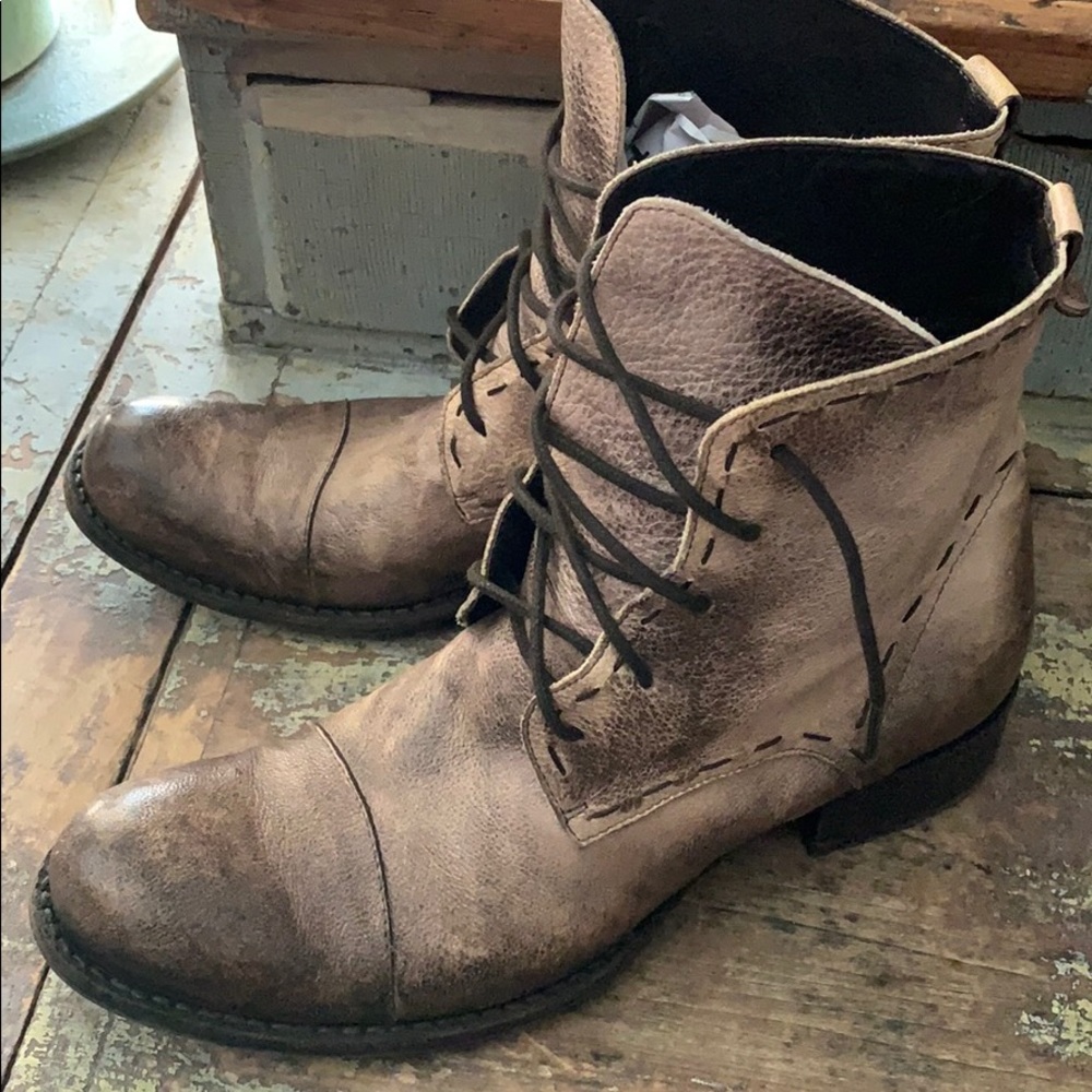 Barney’s NY lace-up Boots - Picture 5 of 9
